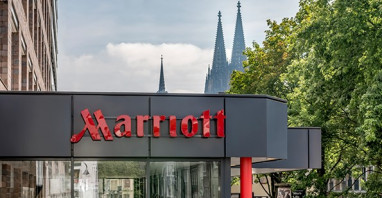 Köln Marriott Hotel: Вид снаружи
