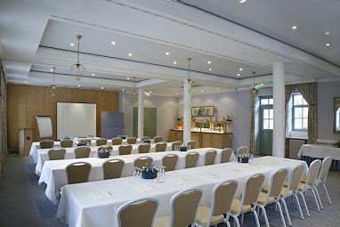 Schloss Hotel Dresden-Pillnitz: Sala de conferências