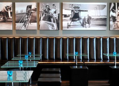 Motel One Hamburg-Airport: Außenansicht