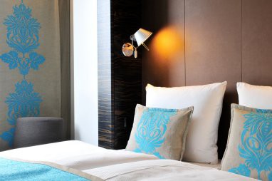 Motel One Hamburg-Airport: Zimmer