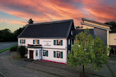 Krummenweg Landhotel: Außenansicht