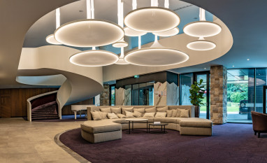 Habakuk Wellness & Event Hotel: Lobby