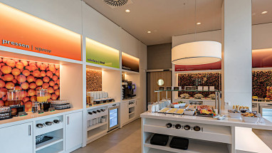 Hampton by Hilton Freiburg: Restaurant