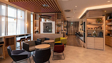 Holiday Inn Express Offenbach: Lobby