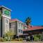 La Quinta Inn & Suites by Wyndham Corpus Christi Northwest